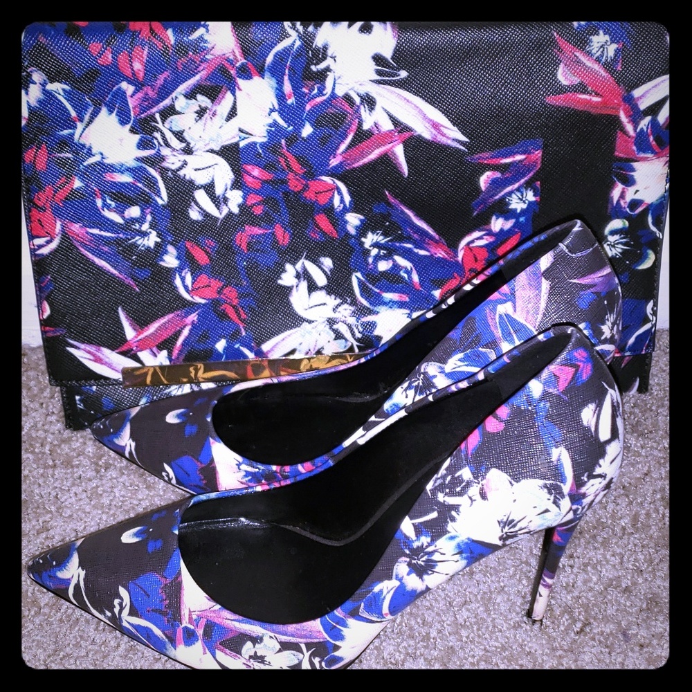Aldo Stilletos & matching clutch
